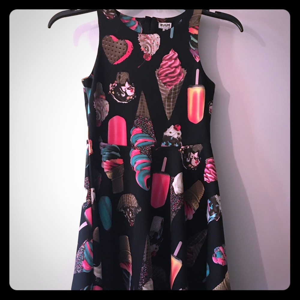 Ruum girls party dress, fun ice cream motif